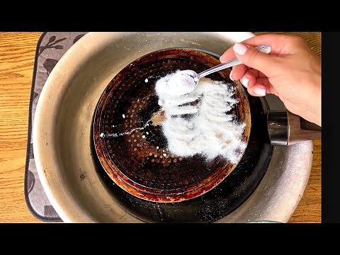 Life hack for cleaning pots and pans! 2 ways👌