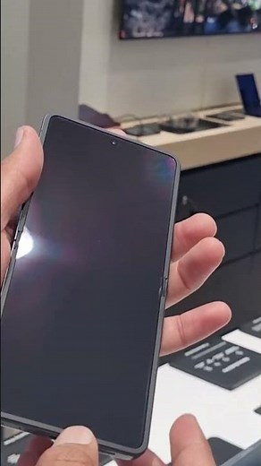 "Samsung Galaxy Z Flip 7 Black Edition: Is It Worth the Hype?"