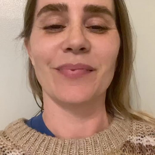 Alison Lohman on Instagram: "Part 1 of the interview series!! … the rest can be found under the subscribers only section where you can ask me questions and where I share more detailed thoughts on the entertainment business. Enjoy💗 #Film #TV #Acting #ActingCoach #Theatre #Theater #FilmBiz #ShowBiz"