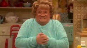 All Round to Mrs Brown's S04E02