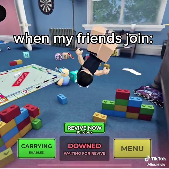 Roblox vs Real Life: Hilarious Comparisons