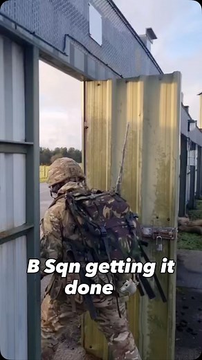 This #weekend Army Reserve soldiers from #belfast and #coleraine teamed up with each other to train in Magilligan Trg Centre. Working on their dismounted skills, they occupied the patrol base and mounted patrols and overwatch of their tactical area of operations. | Combat Recce - The Scottish & North Irish Yeomanry