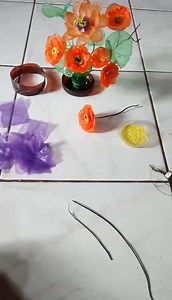 30K views · 436 reactions | Tutorial pembuatan putik bunga dari plastik bekas #kerajinantangan #kreasidaurulang #kreasiunikdarilimbahplastik #foryourpage #tutorial | Karya Panda | Facebook