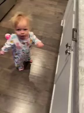 Funniest baby i've ever seen! #funnybaby #cutebaby #lovelybaby #babyphoto #lovebaby #babies #babyfever #happy #FunnyMoment #laughing #adorable #lovely #beautiful | Funny Film