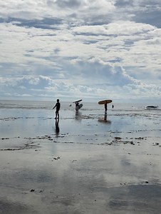 Ang galing mag surf ni siriwhite 👏#chizwhite #cherrywhite | Chizwhite