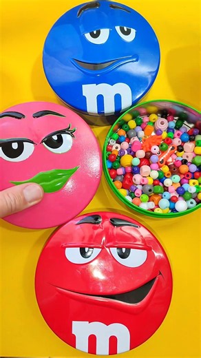 Mixing M&M's with Peppa Pig! 🐷🌈 #shorts