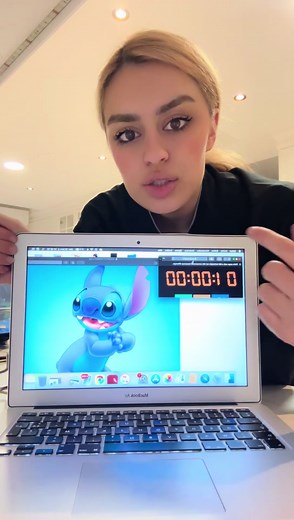 Création rapide d'une figurine Stitch en pâte à sucre