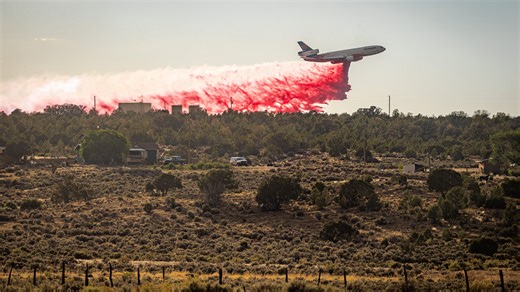 Oak Ridge Fire on the Navajo Nation attacked with fire retardant