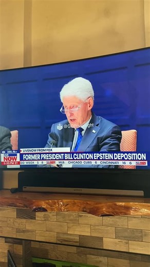 Go_Snoozy2.0 (@go_floozy)’s videos with Lacrimosa - Jairos & Isabel