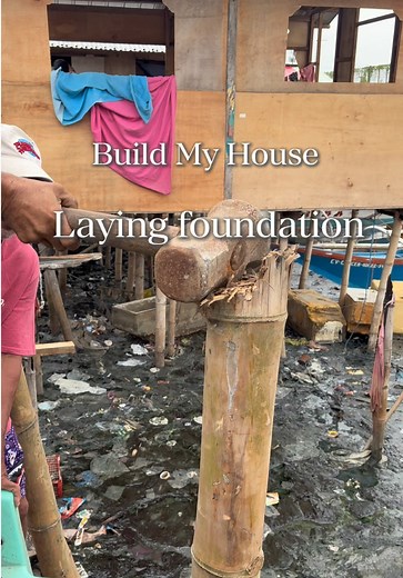 Bamboo Structures on the Sea Floor: Bajau Life Unveiled