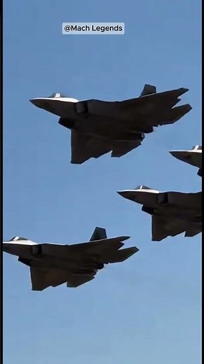 🚀 ¡F-22 Raptor en Formación Diamante! Despegue Ultrarrápido Sobre la Multitud 🔥 4K Real
