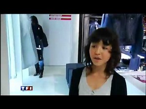 Mode Jeans trou s et jupes ultra courtes pour les ados Le