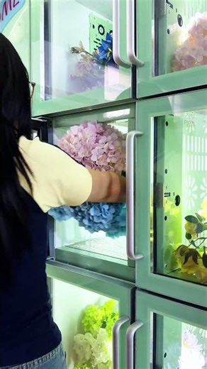 How to Start a Flower Vending Machine Business