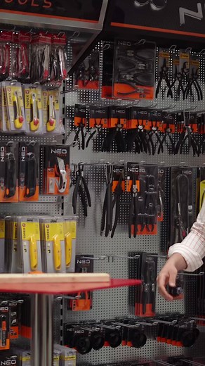 🔪 Cum rupi lama la cutter? 🔗 universal-tools.ro #UniversalTools | Universal Tools