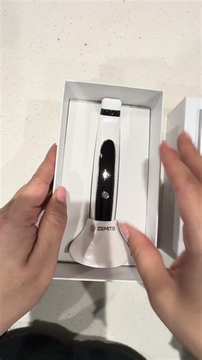 #zemitscelltite device for my treatment room #lifeasesthetician # #esthetics #microcurrent