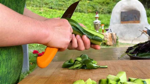 Outdoor Cooking: Spit-Roasted Lamb Straight From the Pasture