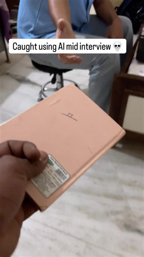 Caught him using Ai 💀