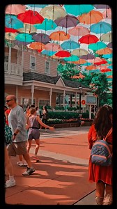 Join Paula M Wells and I while we explore Dollywood !!!!! #dollywood #dollywoodthemepark #Tennessee @highlight | Wesley Wells