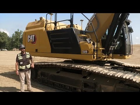 How to Conduct a Safety Walkaround on your Machine | Caterpillar