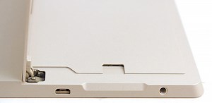 Surface Pro 2 Expansion Slot
