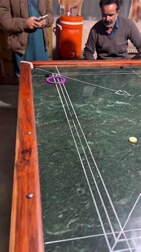 Unbelievable short carrom board master😱😨😱#foryou #usa #viral