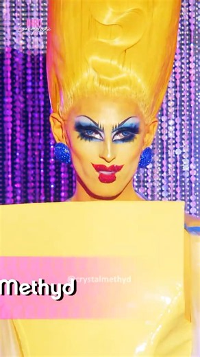 "She's the fashion girl of ALL TIME." #dragrace