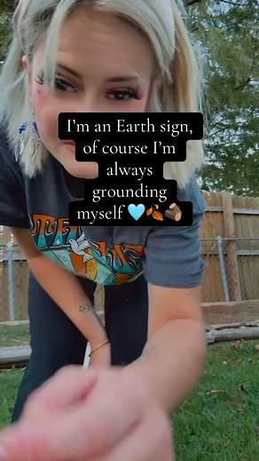 Unfortunately I haven’t been able to do much bending and stretching because of my seizures making my body oso sore!!! Keep me in your prayers. Much love from Bk 🌱🫶🏼 #calisthenics #stretchingexercises #fypchallenge #absenceseizures | Belinda Walker