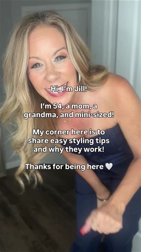 Fashion Tips for Petite Gen X Moms