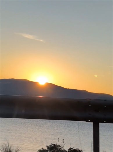 Sunrise on the way to Samos airport 🌅 Watching the sun come up, the road ahead, and Turkey across the water — one of those quiet travel moments that stays with you. Grateful for mornings like this. #SunriseDrive #Samos #WorkTravelMoments #MorningLight #BetweenPlaces