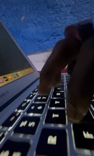 Building Facebook Login Page | HTML + CSS Trial #learntocode #frontendcourse #html #codingchallenge