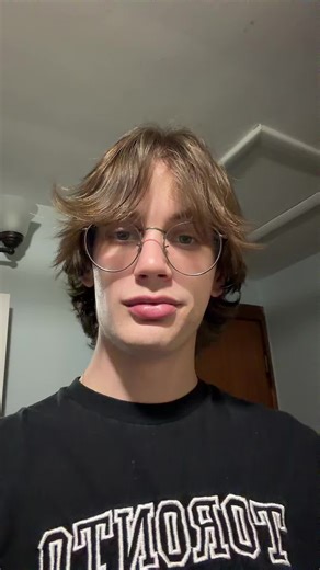 Mean bois vs me on valentines | me on valentine's day