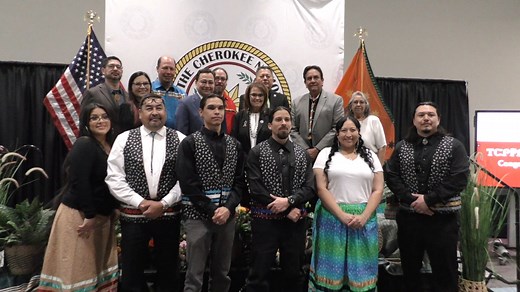 Congratulations to the Spring 2025 Cherokee Language Master Apprentice Program graduates! ❤️ ᎠᎹᏰᏟ (Michael Fields) of Wauhillau ᎤᎪᏌᏓ (Katera Grayson) of Gore ᏲᎾ (Jacob Mankiller) of Rocky Mountain ᏓᎳᎳ (Michael McCoy) of Cookson ᎠᏂᏥᏈᏍᏗ ᎠᏂᎤᏬᎭᎵ (Cherokee Smith) of Tahlequah ᏥᏴᏂᏍᏗ (Billie Jean Teehee) of Bell After two years of intense study and immersion in the #CherokeeLanguage and culture, these six students officially graduated Friday evening during a graduation ceremony in Tahlequah. ᎣᏍᏓ! | Che