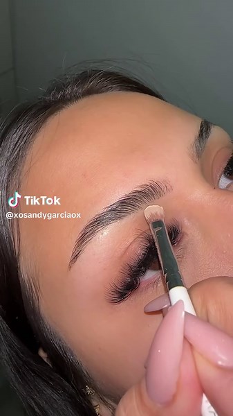 Makeup Tutorial: Soap Brows and Glitter Looks