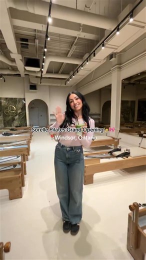 niss☆ on Instagram: "Pilates Lovers, there’s a NEW studio in town!👏🏻 Make sure to go check out @sorellepilates 💞✨I’m obsessed. #windsor #pilates #ontario #windsorpilates #canada #windsorwellness #nissvlogz #pilatesreformer"