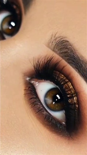 brown smokey eyes makeup