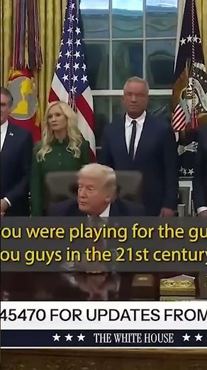 Donald Trump Pooped His Pants Again