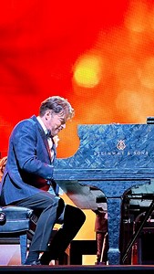 16 reactions · 3 comments | Harry Connick Jr. was incredible at The Metropolitan Opera House last night… he’s only doing seven performances celebrating the music of Cole Porter - third-row seats were such a treat with two of our favorite friends! #HarryConnickJr #MetOpera | Alissa Blate Jessup | Facebook