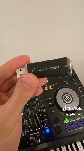 Как скачать музыку на флешку? Легкий способ сохранения музыки