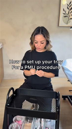 Thanh “Tanny” Diep • Brows & Business Coach on Instagram: "Let’s be for real… There’s people out there who really set up their trays like this, have no regard for sanitation and hygiene, and cross contaminate everything. I’ve seen it all, from no gloves, to one glove, to unwrapped machines.. and to think we have to pass bloodborne pathogens training to get licensed. Sanitation and hygiene is the highest priority for our safety and clients safety. Any surface that might be touched during the proc