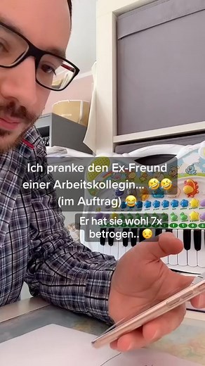 503K views · 405 reactions | Sooo! Wen soll ich als nächstes anrufen?  #telefon #telefonprank #anruf #keyboard #comedy #unterhaltung #bandansage #sprecher | eddysayi | Facebook