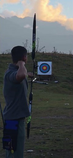 recurve bow shooting practice at 50 meters