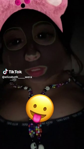 Videos de La wera🍒 (@elizabeth_____wera) con “sonido original - yo”