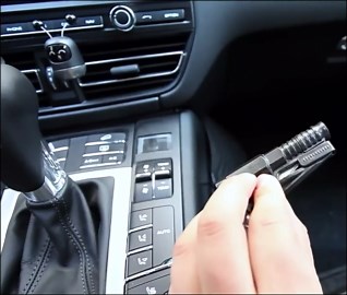 4 Pack Window Breaker Seatbelt Cutter Car Window Breaker Tool – Emergency-Proven 3-in-1 Escape Tool with Glass Breaker, Seatbelt Cutter & Whistle – Portable Keychain Design, Multi-Car Safety Kit