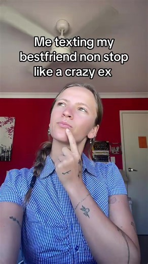 Texting My Best Friend Non-Stop: A Fun Trend