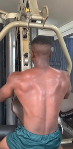 This is one of the best BACK workout machine to ever be created. 料 Look what it did to my back | OkpeRepublic | Facebook