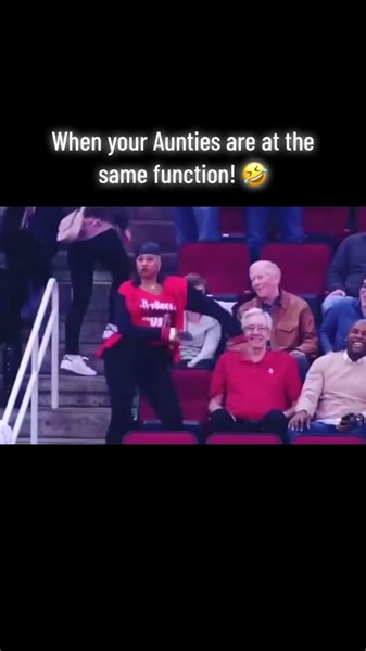 Hilarious Dance Cam Competition with Aunties at a Fun Function!