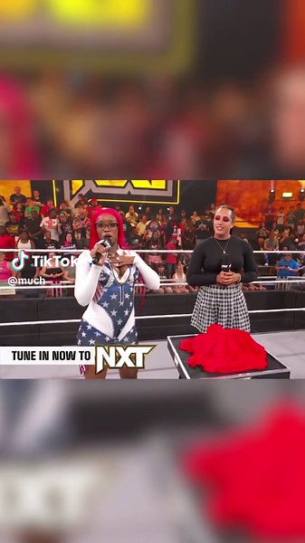 #SexyyRed makes her wrestling debut on #WWENXT 😭 What’s her finishing move called?! ( Via: @WWE NXT )