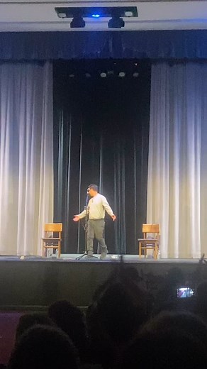 Christian Kane and James Marsters about to bring the house down with an awesome acoustic concert at the Auditorium on Saturday. #HellmouthCon @christiankane1 @realjamesmarsters ! | Apeman Aaron