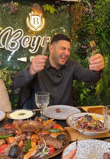 ⚜️B E Y R A N⚜️ (@beyranrestaurant)’s videos with Chopin Nocturne No. 2 Piano Playing - moshimo sound design