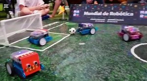 Robot Soccer Mare: ¡El Futuro del Fútbol Ha Llegado!